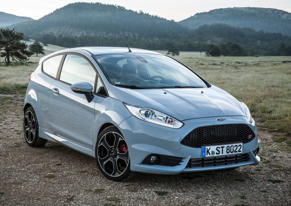 ford_fiesta_st200_2017