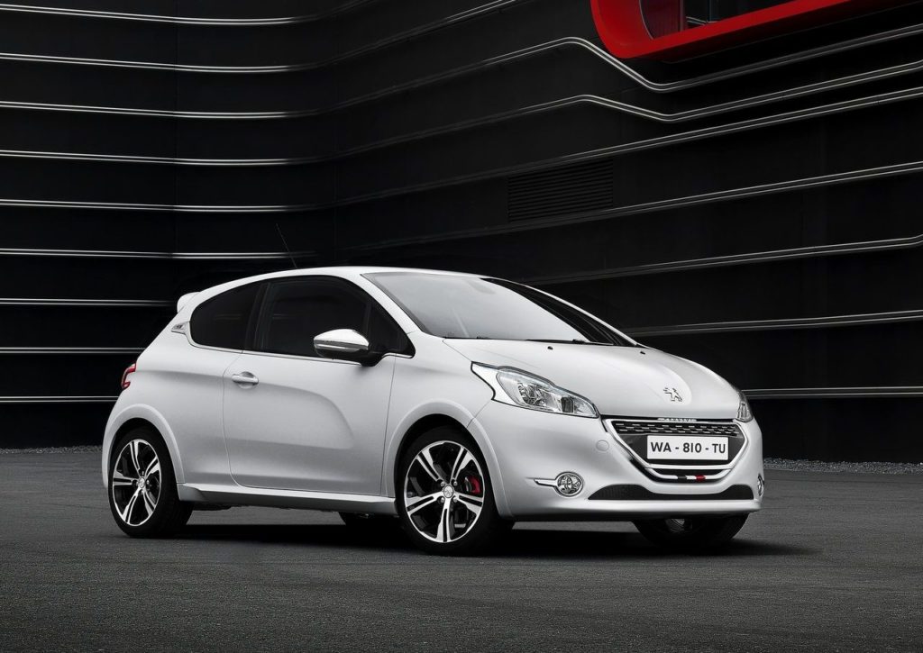 peugeot_208_gti_2014