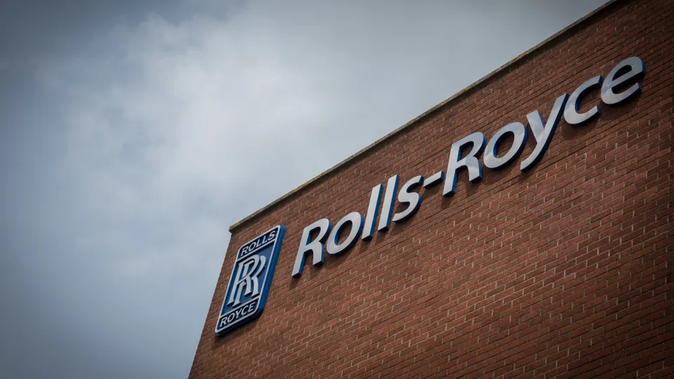 Rolls-Royce zaprzecza doniesieniom o planach giełdowych dotyczących działu małych elektrowni jądrowych